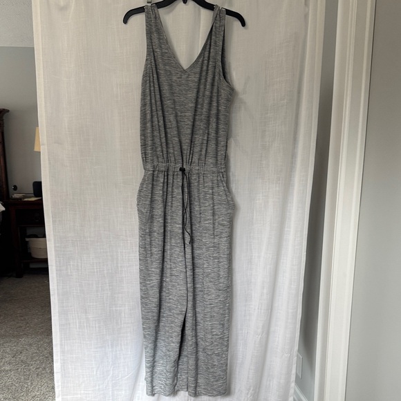 Old Navy Pants - Old Navy Heather Gray Jumpsuit Athletic - XL